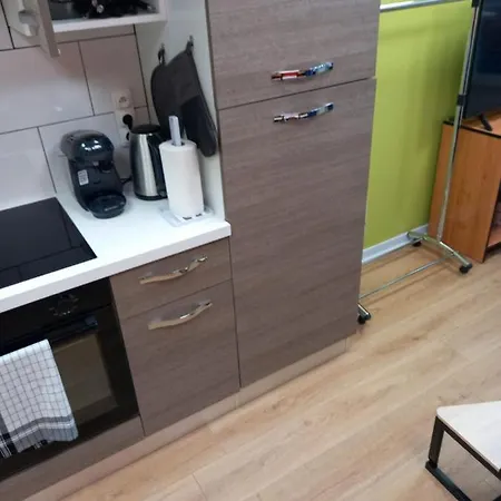 Studio Avec Terrasse Donnant Sur Un Parc Abore *